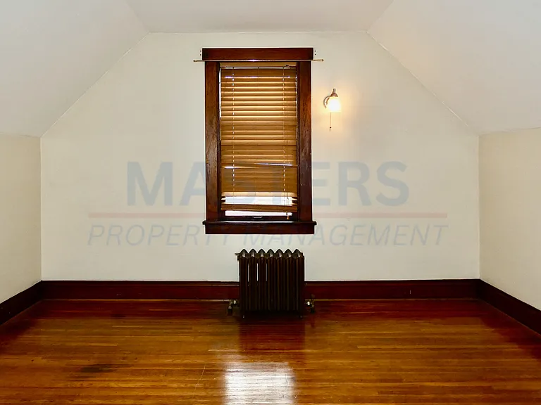1506 South Ave — Photo 18