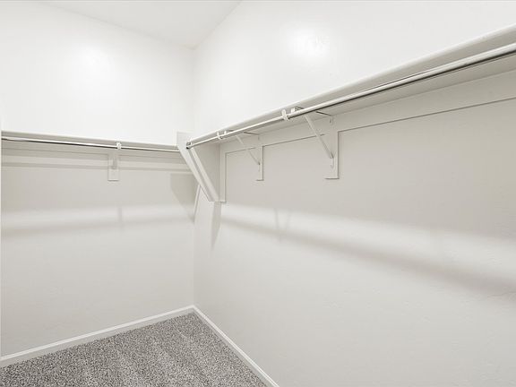 Welcome to the 1460 floorplan.