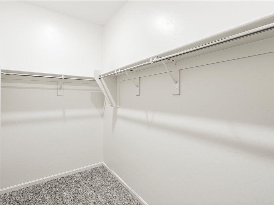 Welcome to the 1460 floorplan.