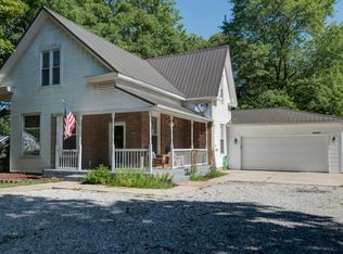 525 W Jackson St, Marshfield, MO 65706