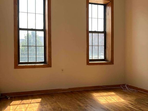 2nd image of 77 Central Ave #2Z
