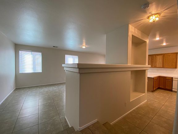4th image of 5841 Purple Haze St
