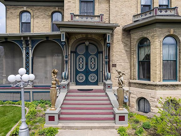 2nd image of 429 Prospect Ave