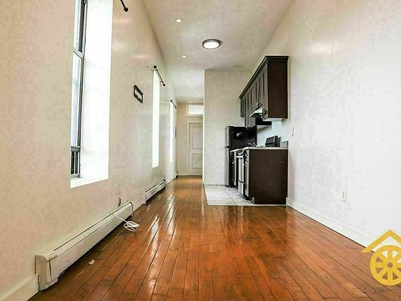 2nd image of 385 Knickerbocker Ave #2N
