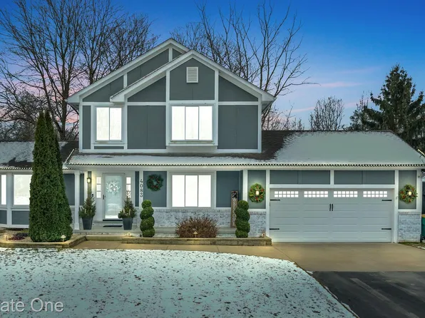 4083 W Maple Rd, Wixom, MI 48393