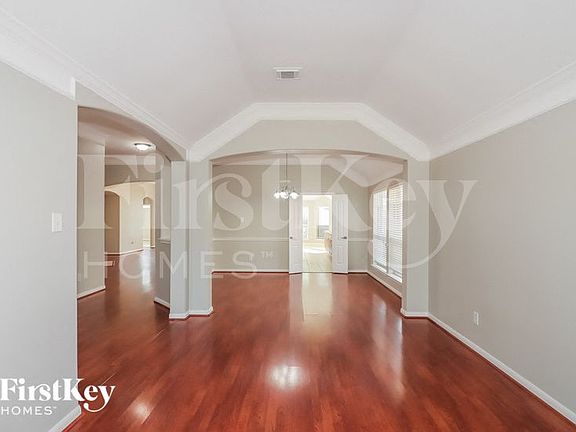 5th image of 9930 Hickory Trace Ct