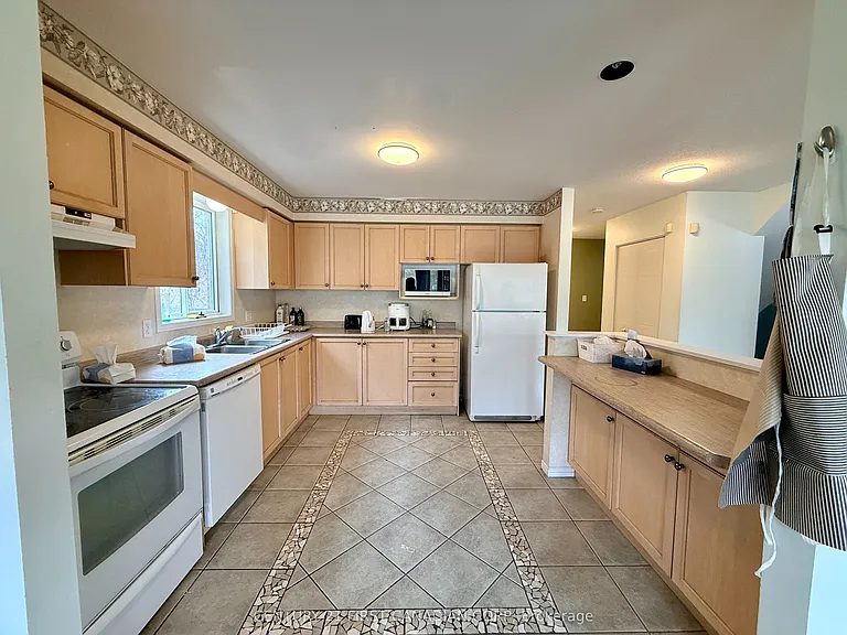 740 Redoak Ave — Photo 7