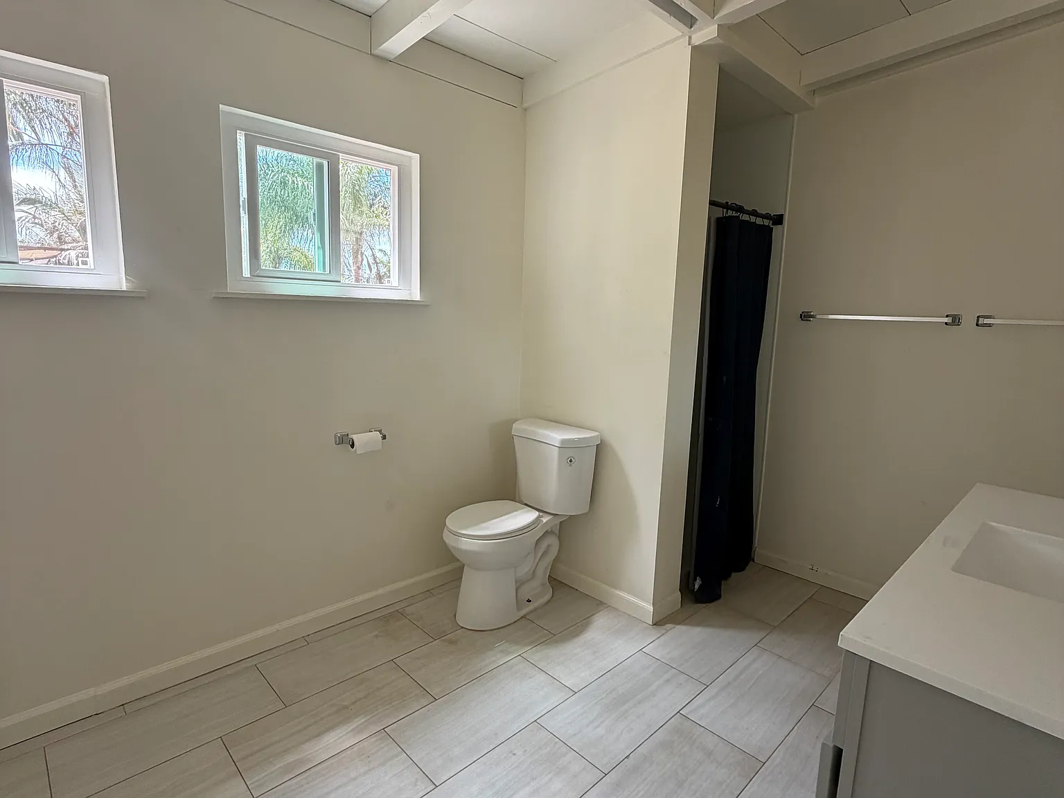 2 bed, 1200 sqft, $2,895 — Photo 3