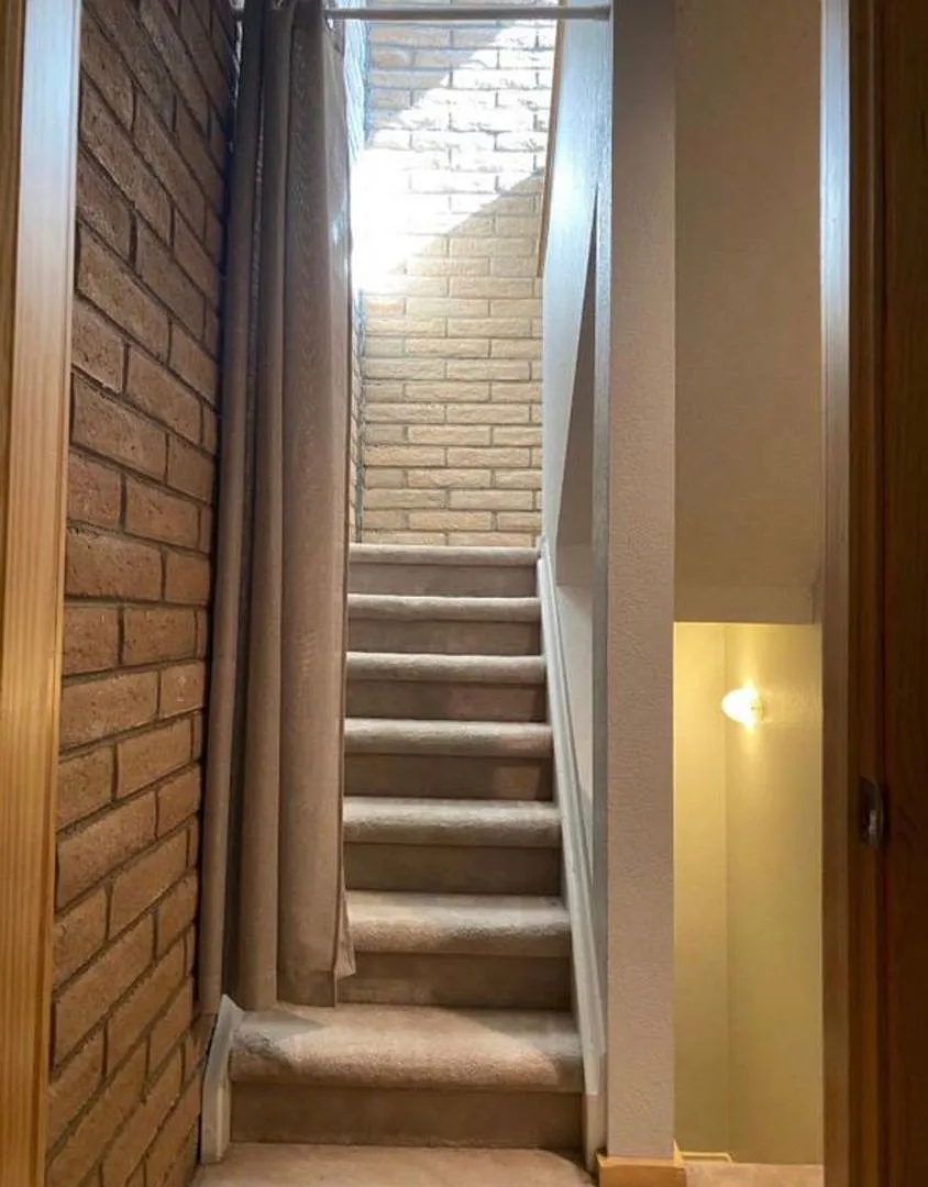 Prime Boulder Townhouse Near Pearl Street & Mt. Sanitas — Photo 4