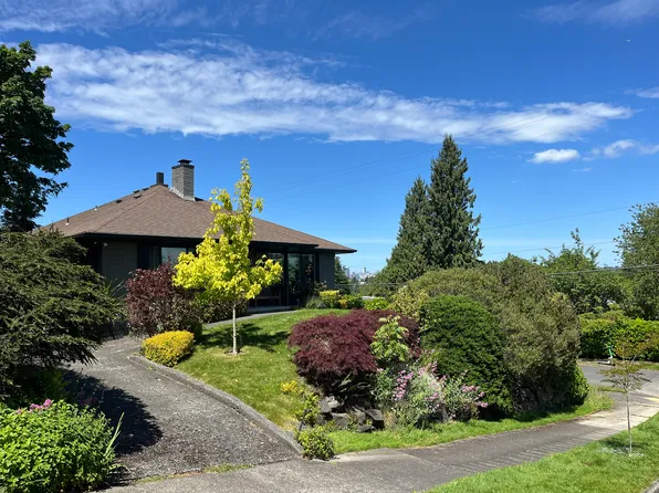 4703 48th Ave S, Seattle, WA 98118