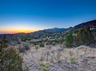 9 La Luz Trl NE, Albuquerque, NM 87122