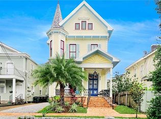 1009 Bellecastle St, New Orleans, LA 70115