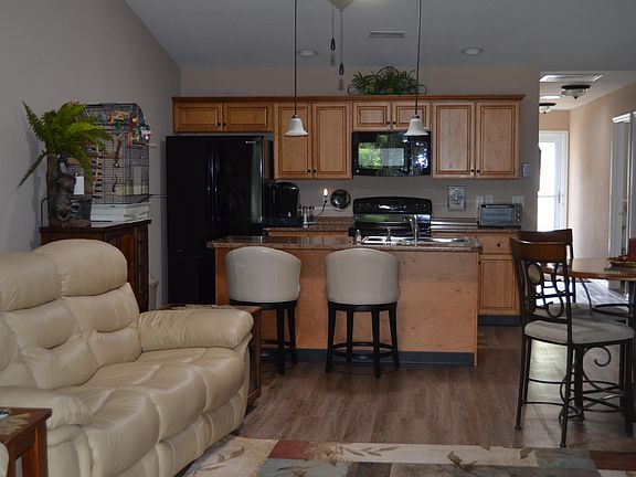 5th image of 2746 Waters Place Dr