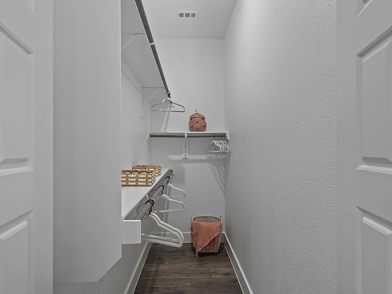 A1-Cosmopolitan-Closet A1-Cosmopolitan-Closet