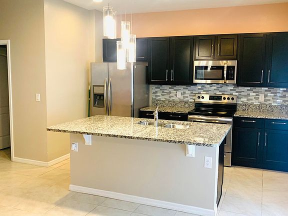 4th image of 1651 Pham Dr
