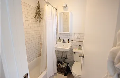 Rented by Bedford 6 Real Estate