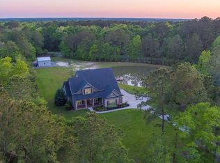 8401 Morven Rd, Hahira, GA 31632