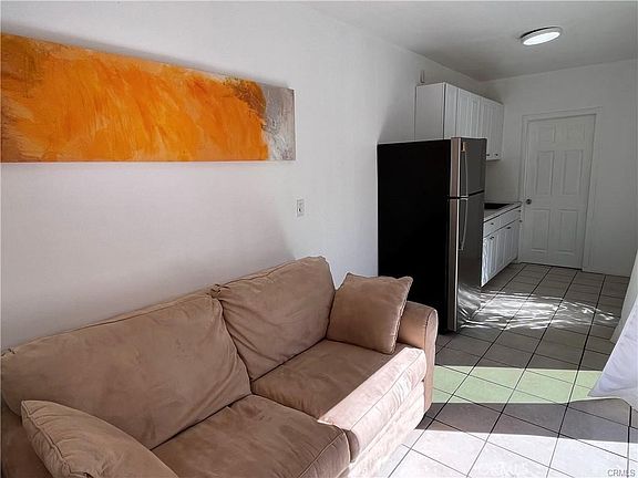3rd image of 8561 Orion Ave