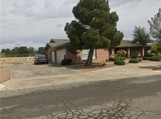 10969 Gary Player Dr, El Paso, TX 79935