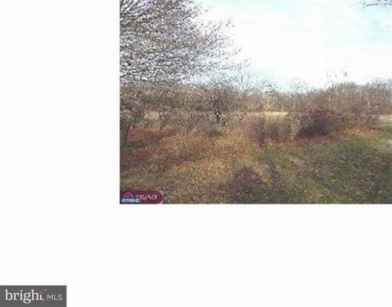 2nd image of 899 W Malaga Rd