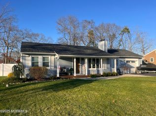 1018 Chelsea St, Forked River, NJ 08731