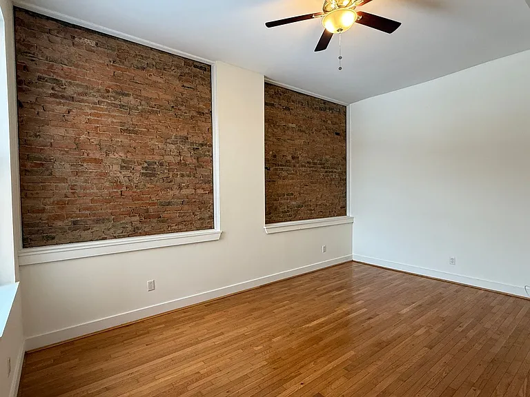 1414-16 Walnut St — Photo 9