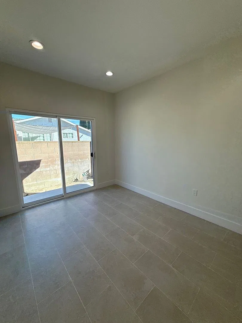 Property Fulmer Dr. — Photo 4