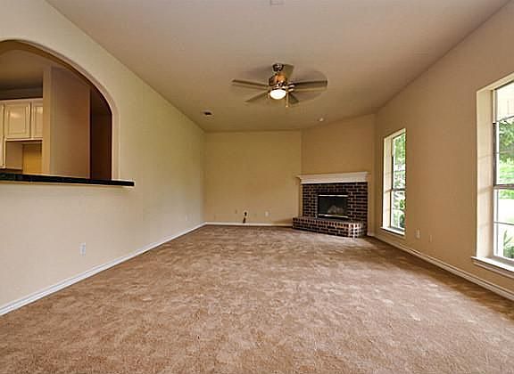 3rd image of 20066 Saratoga Trl