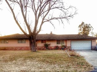 8382 Locust Rd, Elverta, CA 95626