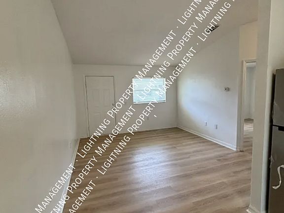 2nd image of 4618 Audrey Ln