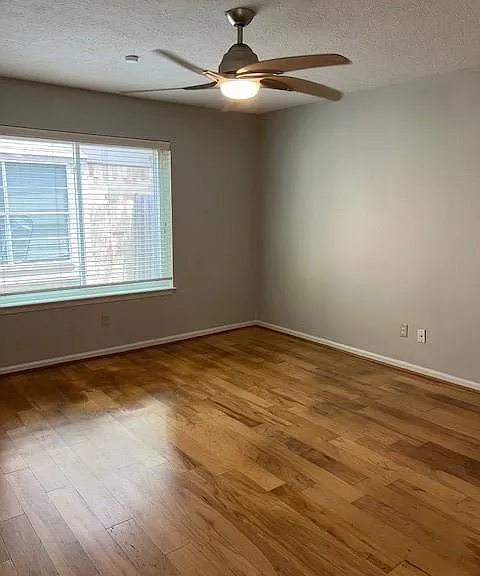 7407 Navidad Rd — Photo 16