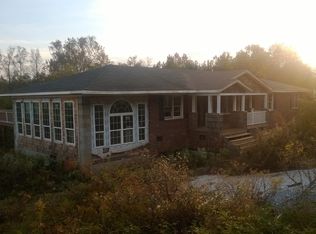 157 Homes Pond Ln, Taylors, SC 29687