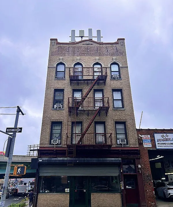 Building Photo