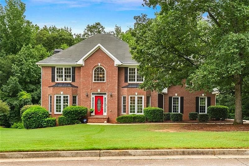 1st image of 8070 Lakemont Close
