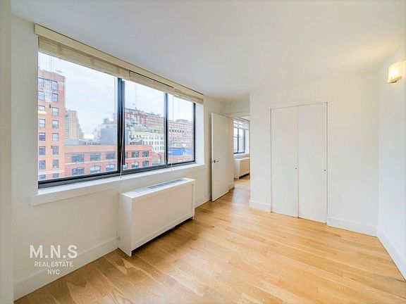 5th image of 250 W 19th St APT 11J