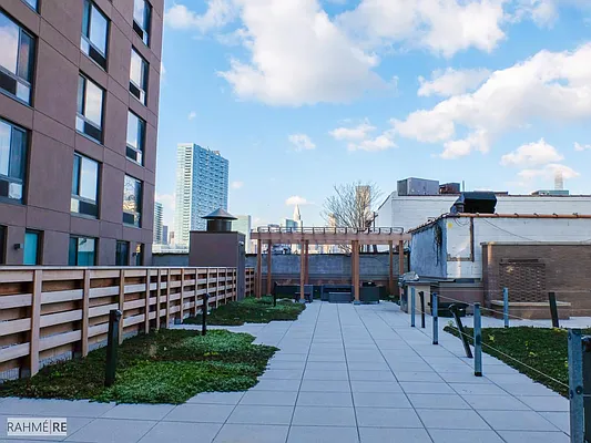 Rented by Rahme Real Estate, LLC | media 26