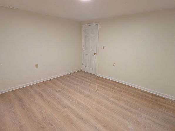 (undisclosed Address)