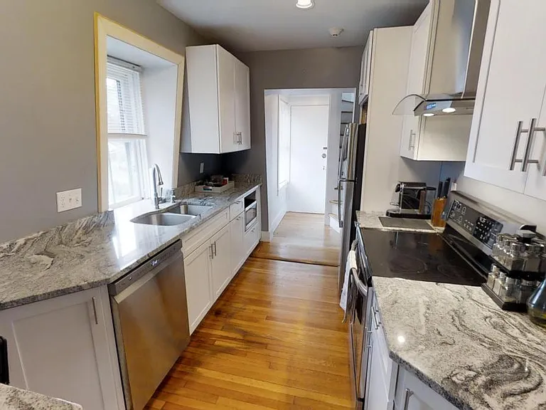 35 Church Ln #3 — Photo 12