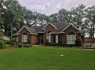 407 Bent Oak Dr, Dothan, AL 36303