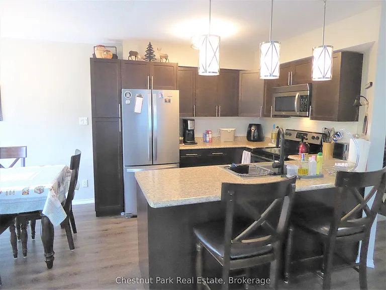 17 Valleymede Ct — Photo 9