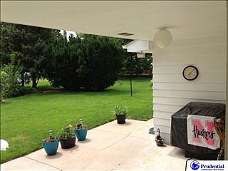 3rd image of 1725 E Linden Ave