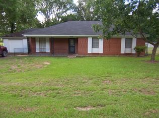 1409 Oaklane Loop, Pineville, LA 71360