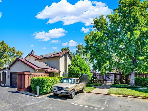 4th image of 113 Fairoaks Drive