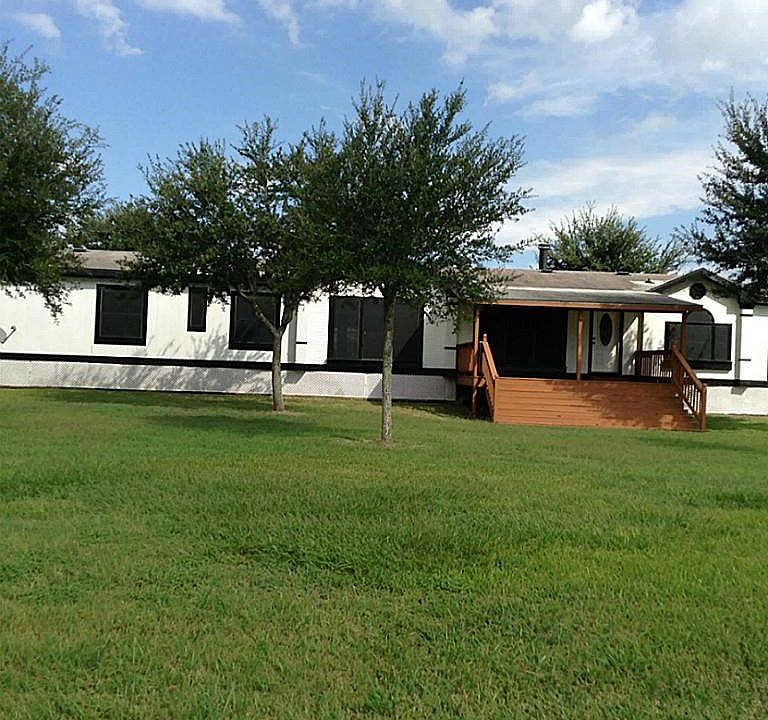 BEUTIFUL MANUFACTURED HOME ON 4.73 ACRES