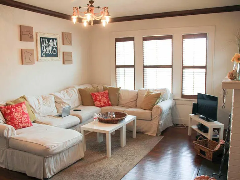 3104 Wabash Ave — Photo 2