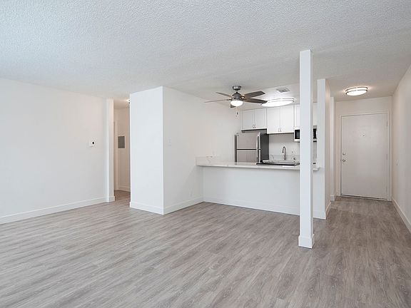 2nd image of 2600 Kremeyer Cir #40-13