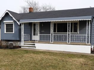 6105 Smith Rd, Brookpark, OH 44142