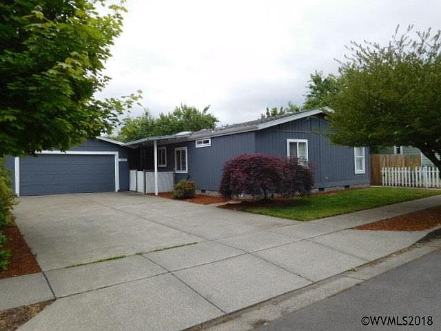 1st image of 1852 Cottontail Ct NE