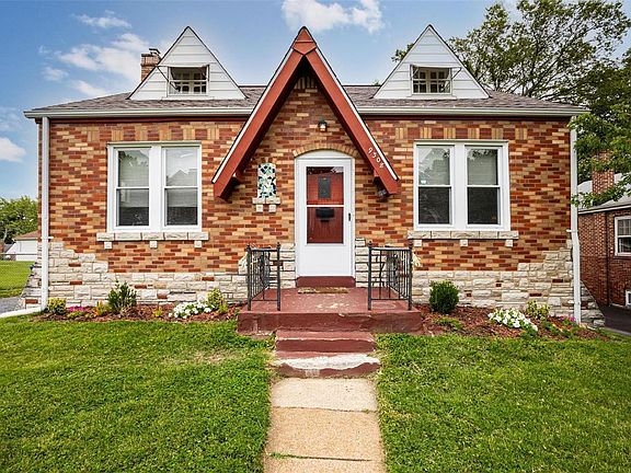 2nd image of 9308 Althea Ave