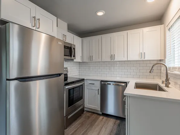 3118 E Cherry St, Seattle, WA 98122